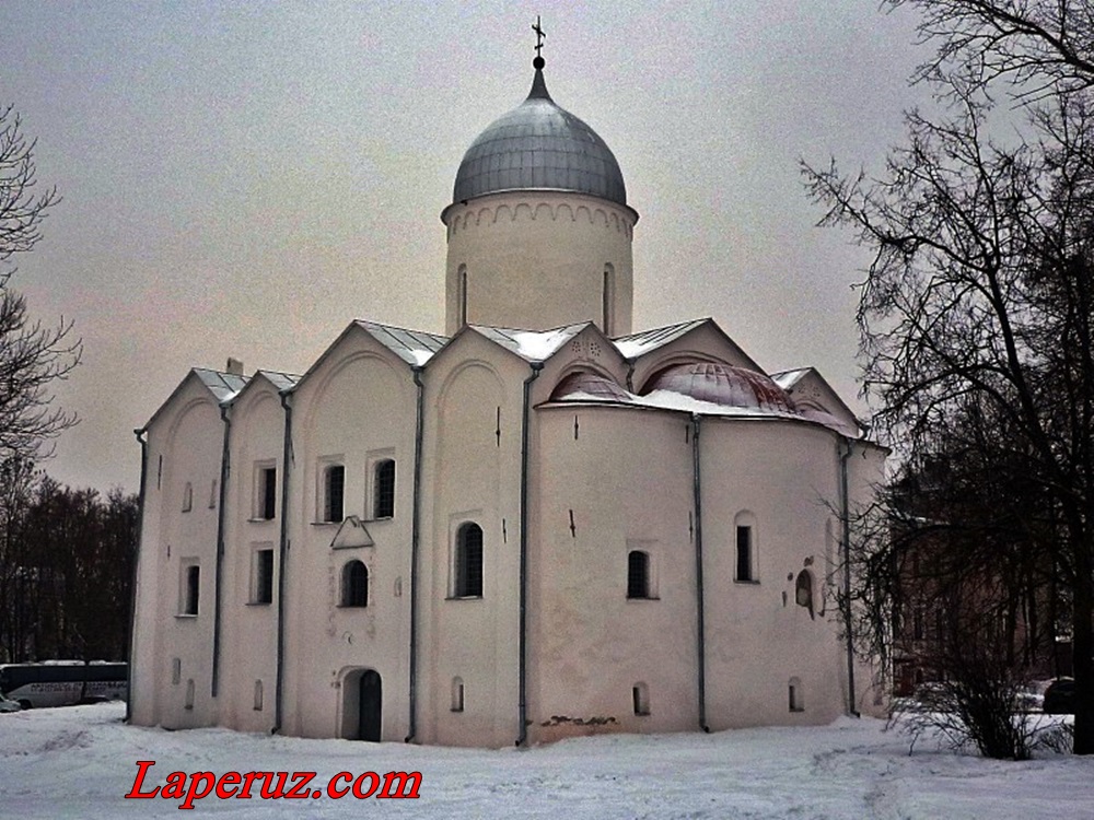cerkov Ioanna na Opokah v Velikom Novgorode