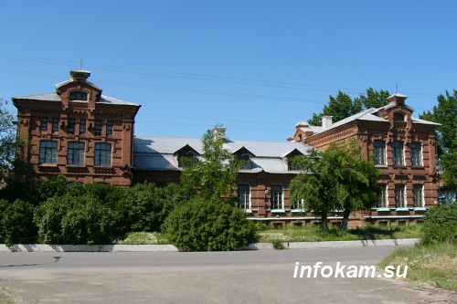 В Камышине продают здание бывшего пивного завода