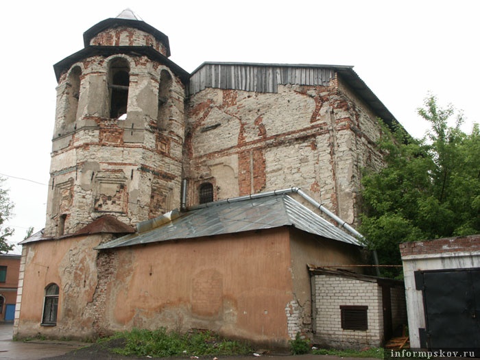 Псковичи просят спасти церковь Богоматери Одигитрии