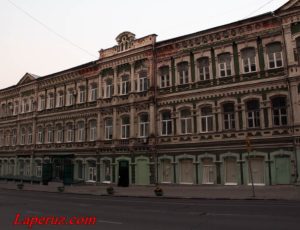 Здание окружного суда (Национальная (татарская) гимназия) — Саратов, улица Московская, 64