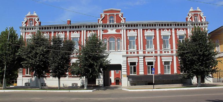 Здание управления Балашовской и Ртищевской епархий — Балашов, улица Советская, 168