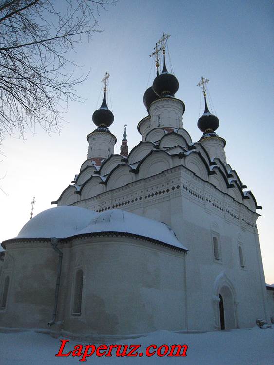 Лазаревская церковь — Суздаль, улица Ленина, 75
