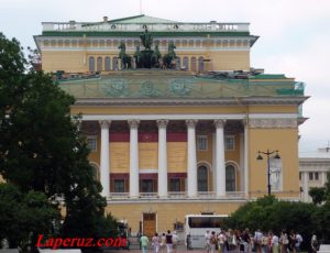 Александринский театр — Санкт-Петербург, площадь Островского, 6