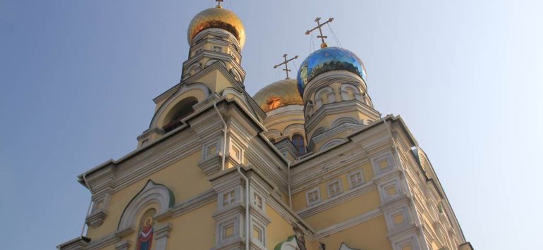 Покровский кафедральный собор — Владивосток, Океанский проспект, 44