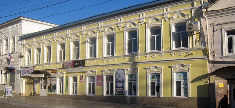 Дом Панчулидзева — Вольск, улица Революционная, 44