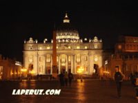 Для туристов открыли вечерний Ватикан