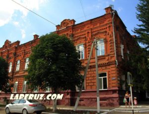 Ремесленное училище (Школа №3) — Аткарск, улица Советская, 92