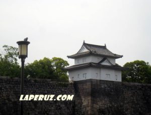 Самурайский замок в Осаке