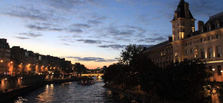Париж на Сене: речная прогулка по французской столице