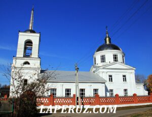 Духовская церковь — Арзамас, площадь Гагарина, 11