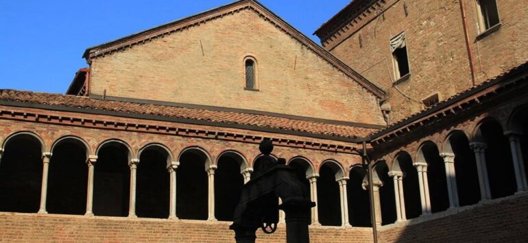 «Семь церквей» в Болонье